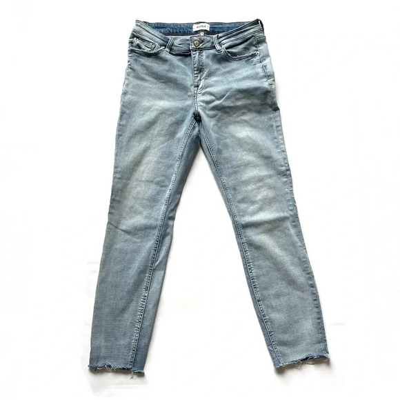 PISTOLA Arielle Skinny Scissor Cut Hem Jean Size 28 - Picture 4 of 12